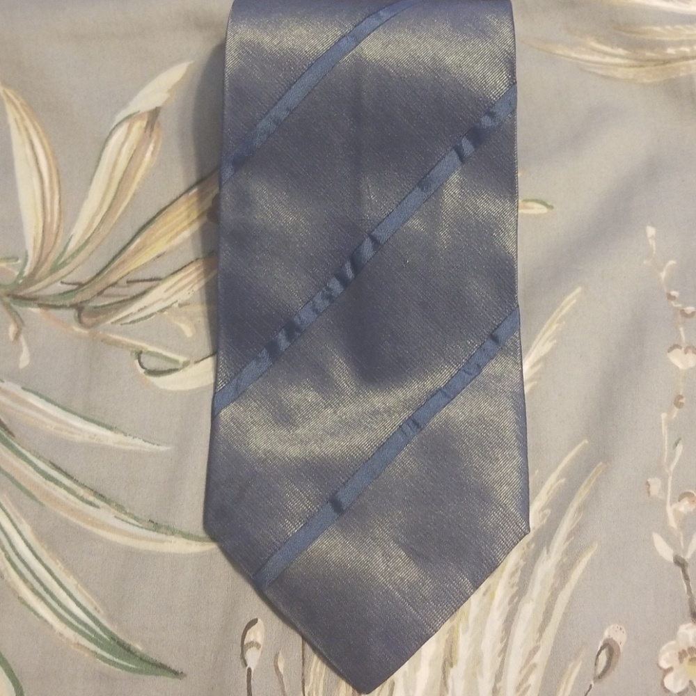 Hugo Boss tie